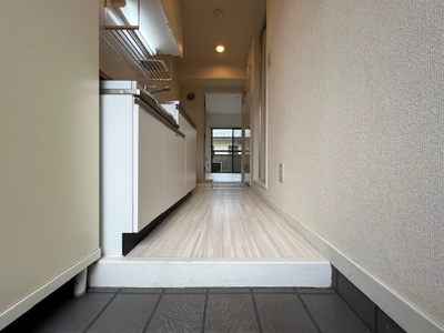 【玄関】 | ヴィラフローレンス