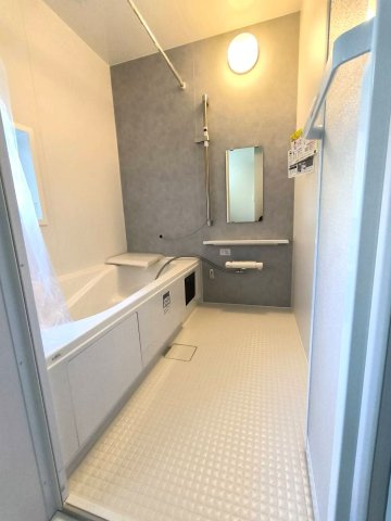 三郷市　戸ケ崎3丁目　新築戸建　全1棟の浴室|施工例です