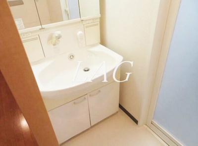 【洗面所】 | フォレストフローラ | 独立洗面台です。