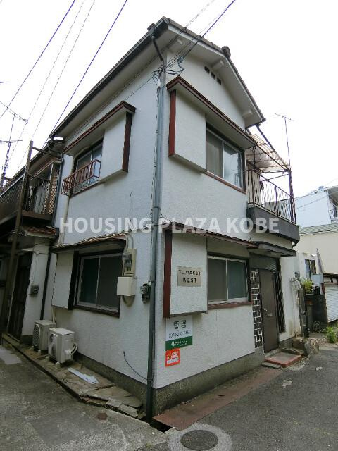 フェリオ高取山町WESTの外観