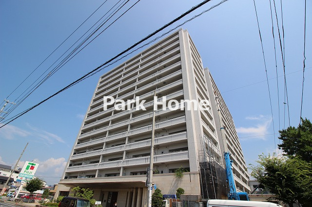 サーパスシティ桜井町の外観