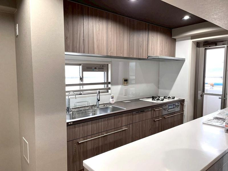 サーパスシティ桜井町のキッチン|（室内写真は2022年のリフォーム後に撮影されたものです。）