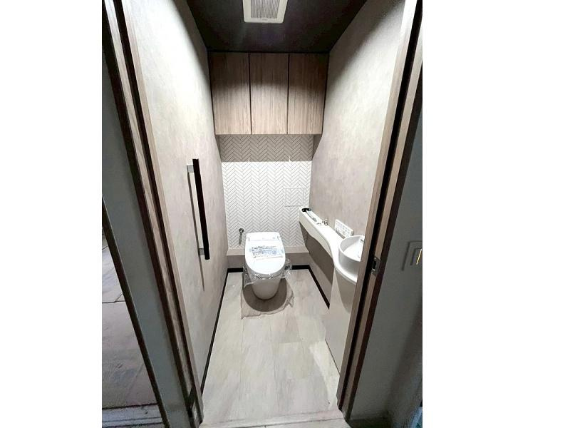 サーパスシティ桜井町のトイレ|（室内写真は2022年のリフォーム後に撮影されたものです。）