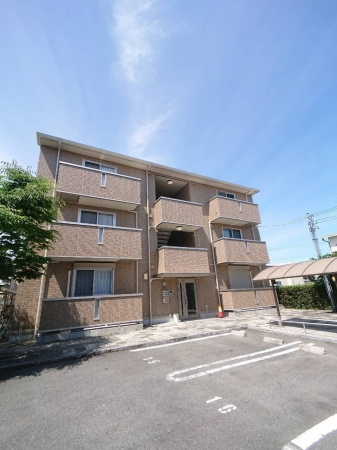 泉大津市助松町３丁目のハイツ