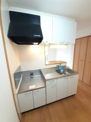 【キッチン】 | アルドーレ　弐番館　1KHT | キッチンです