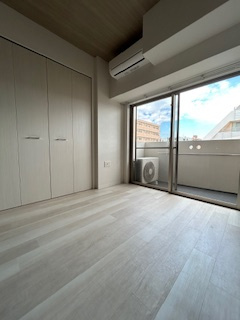 SERENiTE江坂四番館の洋室|使い勝手のいい洋室です