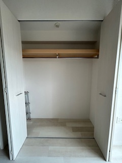 SERENiTE江坂四番館の収納|大きなものも収納できそうです