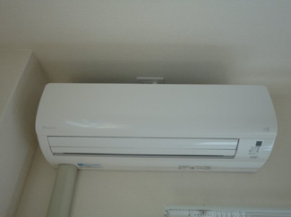 【設備】 | カレント中央　1LDK | エアコン