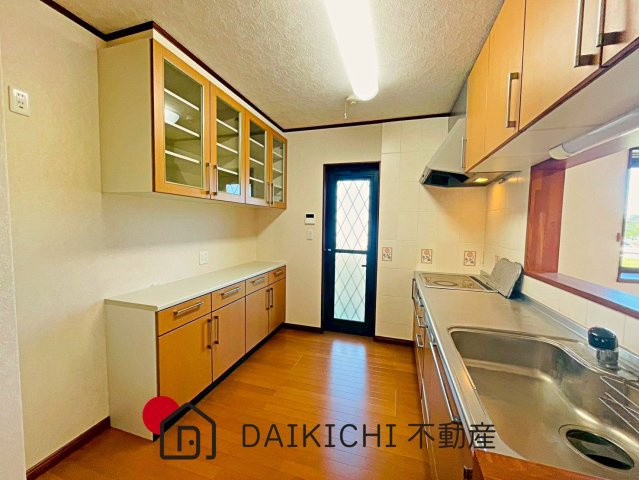 【キッチン】 | 吉見町大字北吉見　中古戸建