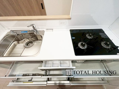 【キッチン】 | チュリス札幌第二 | 料理を楽しむキッチンスペース。使いやすさと心地よい暮らしを追及し、愛着を持って使い続けられる空間へ。