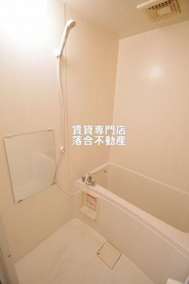 【浴室】 | パルハイム | 落ち着いた空間のお風呂