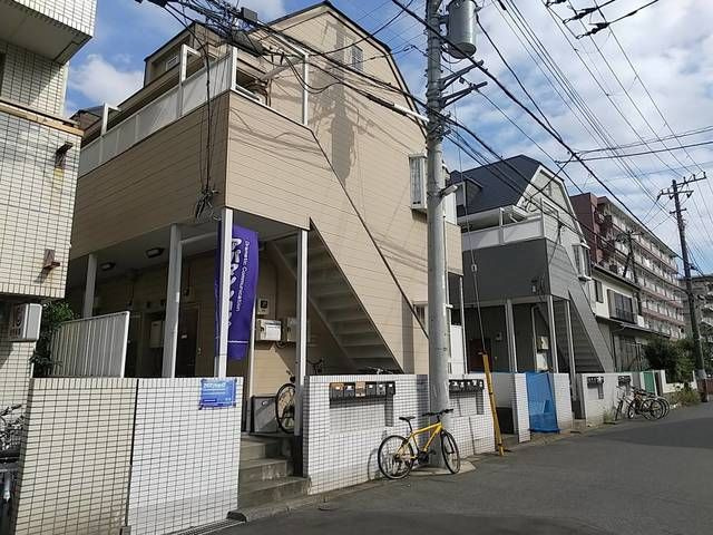 ジュネパレス松原Ａの外観