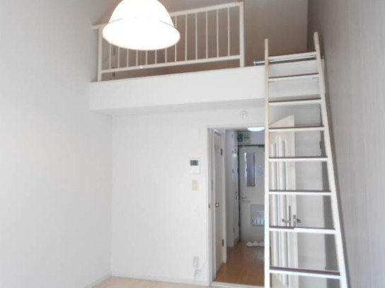 ジュネパレス松原Ａの寝室