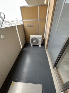 セレニテ江坂四番館のバルコニー|開放的で明るい空間を演出してくれるバルコニーです