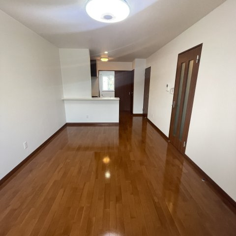 デリス・メゾンⅢの居間・リビング