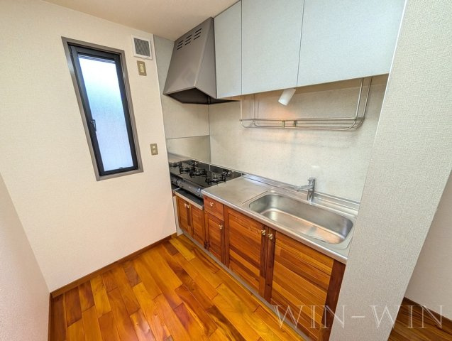 ユトリロ牛川のキッチン