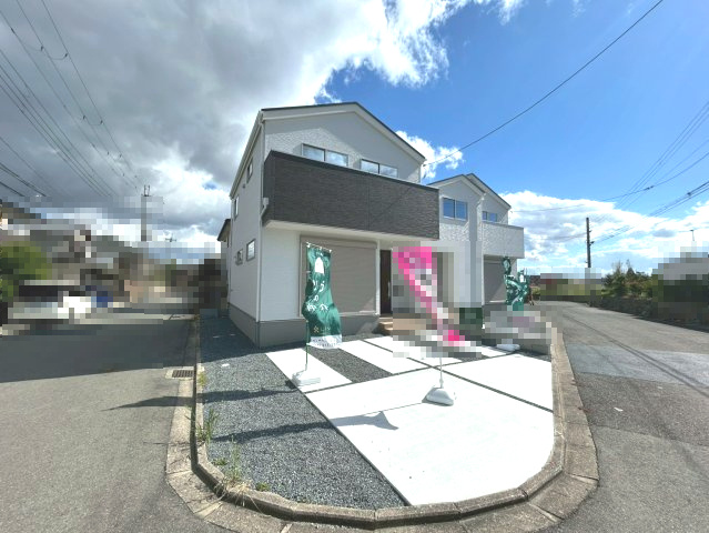 京都市西京区大原野上里鳥見町2期の外観|駐車2台可能（車種による）