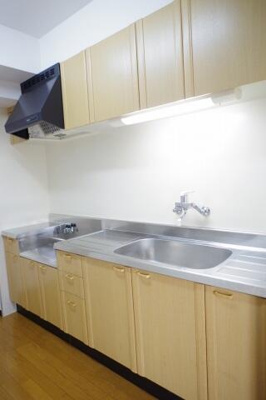 【キッチン】 | フラットフレグランス | 収納たっぷりの広々キッチン♪