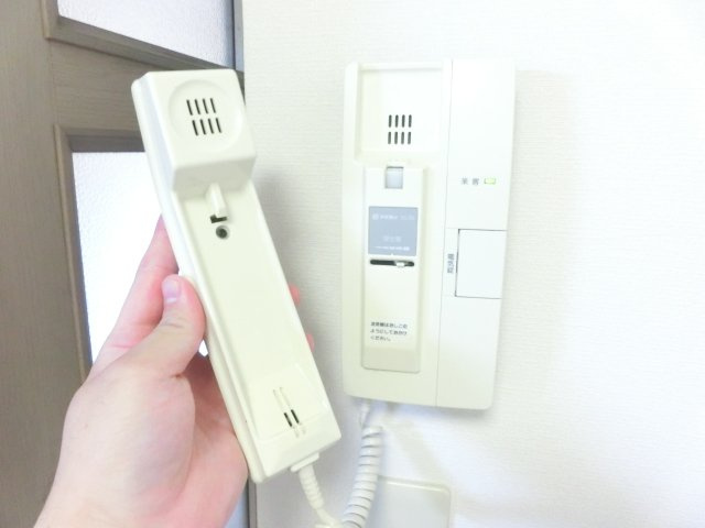 プルミエール美園のセキュリティ|オートロックです