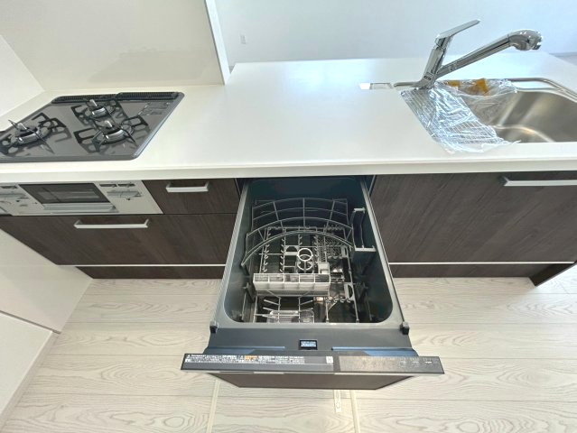 京都市西京区大原野上里鳥見町2期のキッチン|家事ラク！食洗機付きキッチンです(^^)/