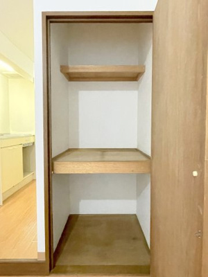 【寝室】 | サンモア　103