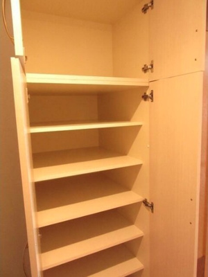 【玄関】 | デュオ・スカーラ中野坂上 | シューズボックス完備。