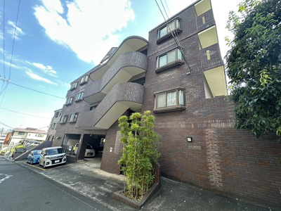 【外観】 | サン・ヒル5 | 東急田園都市線「宮前平」駅まで徒歩6分！「鷺沼」駅も徒歩10分！2駅利用可能で通勤通学・お買物にも便利な立地です☆