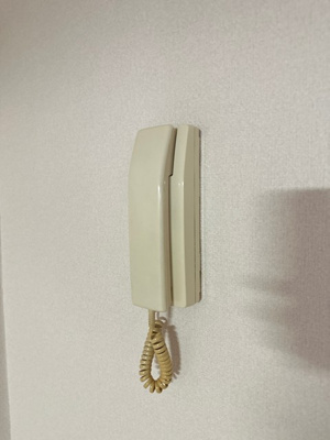 【セキュリティ】 | サン・ヒル5 | 防犯対策に有効なインターホン付きです！突然の来客にもバッチリ対応できちゃいます☆