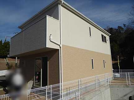 広島市安佐北区あさひが丘７目　の前面道路含む現地写真