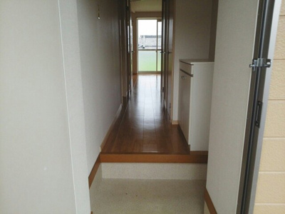 【玄関】 | エルディムⅡ | きれいな玄関です