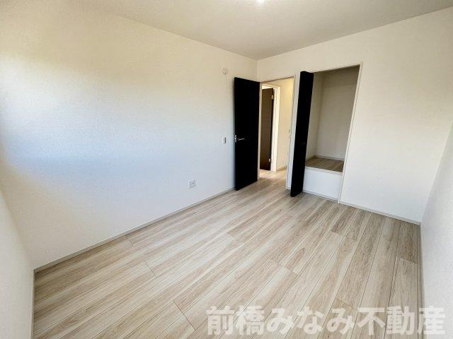 北群馬郡吉岡町大久保9期　３号棟(全３棟)　アーバンスタイル　新築建売分譲のバルコニー|暖かな日差しのふりそそぐバルコニー