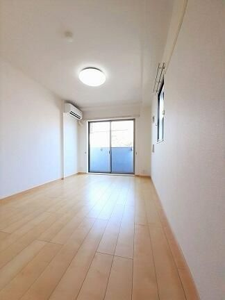 セレッソ　マサキの居間・リビング