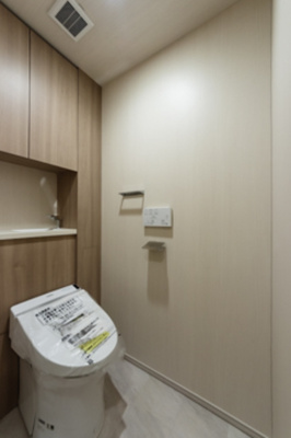 【トイレ】 | パークホームズ杉並上荻 | ※写真は同タイプ住戸です。