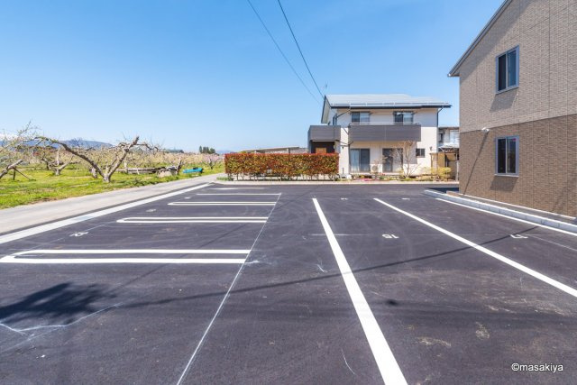 リベルテ・M　Ⅱの駐車場