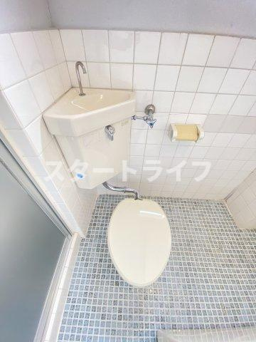 大阪市淀川区宮原１丁目の賃貸マンションのトイレ