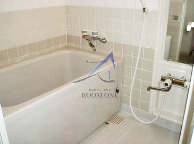 メゾンドール錦糸町ツインの浴室|お風呂です。