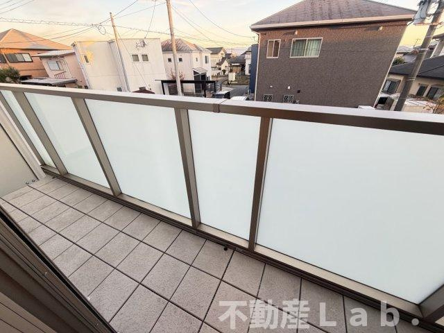 シャーメゾン ルピナスのバルコニー