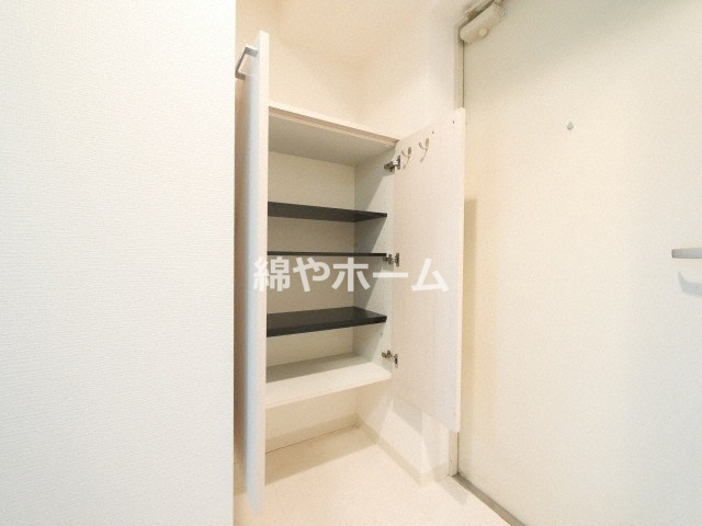 ラシーヌ日本橋の収納|専用の収納スペースです