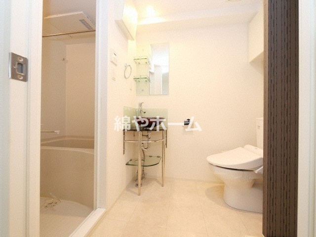 ラシーヌ日本橋の洗面所|忙しい朝には欠かせない洗面所です