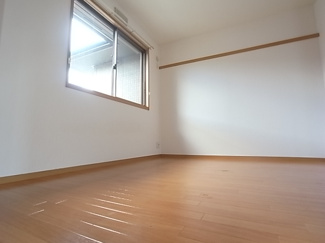 【洋室】 | サンガーデン幸ⅡB棟