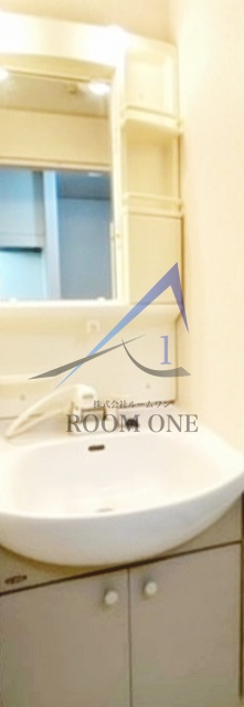 コム シェ ソワ　Ⅰの洗面所|独立洗面台です。