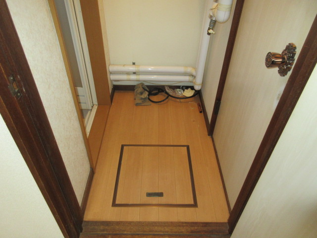 猪谷貸家の洗面所