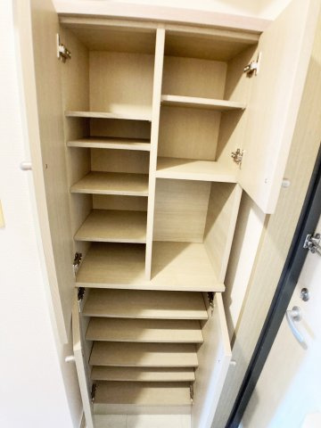 リンデンバウムＪ３の収納