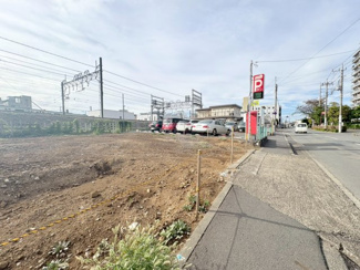 【前面道路含む現地写真】