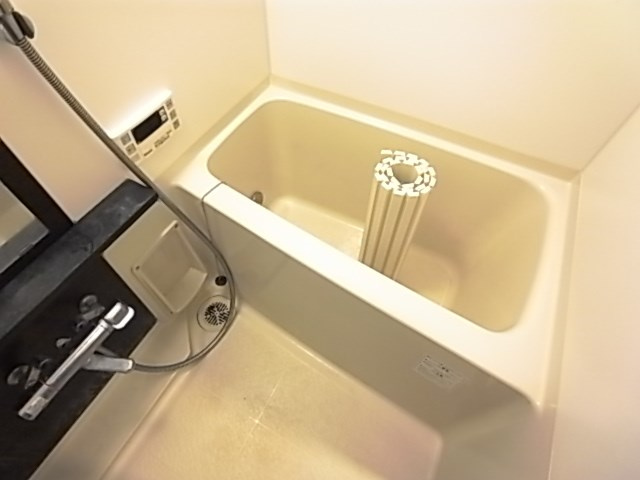 エステムコート神戸ハーバーランド前Ⅵピクシスの浴室