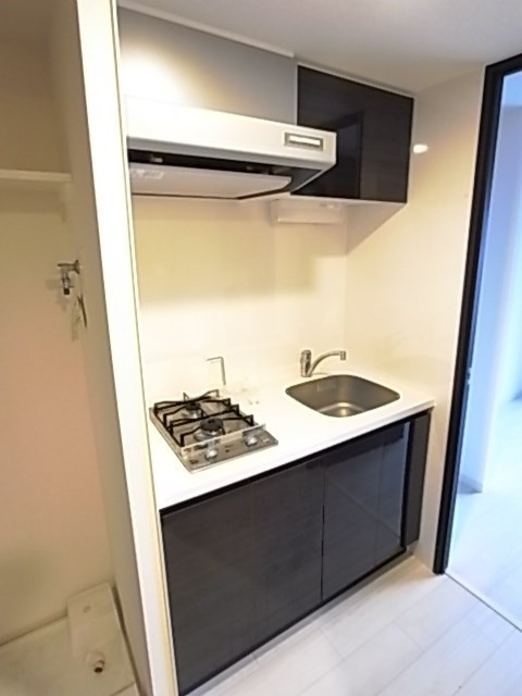 エステムコート神戸ハーバーランド前Ⅵピクシスのキッチン