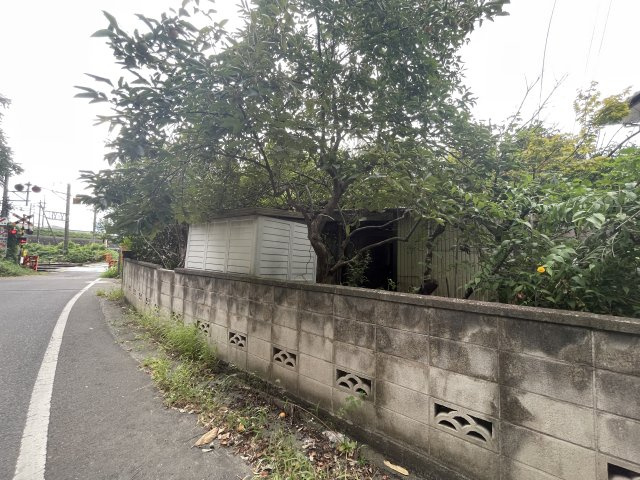 売地・住宅用地　福島市御山山田　御山小・清水中の前面道路含む現地写真|現況のお引渡しとなります。