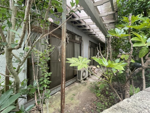 売地・住宅用地　福島市御山山田　御山小・清水中の外観|現況は建物があります。