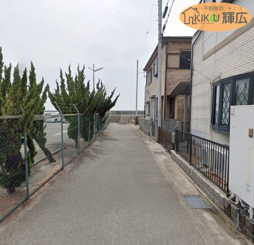 【前面道路含む現地写真】 | 明石市魚住町西岡　土地