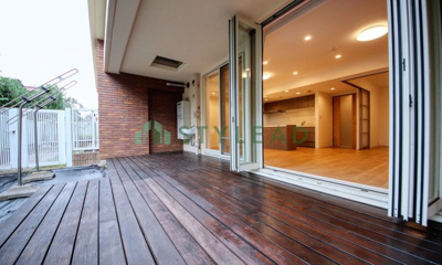 【庭】 | ラヴィドール武蔵小杉